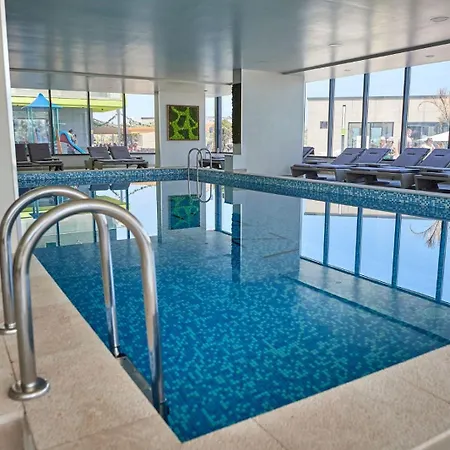 Апарт-отель Alexia By Alz 3*